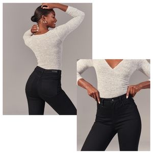 A&F -- Curve Love High Rise Super Skinny Jeans 29R